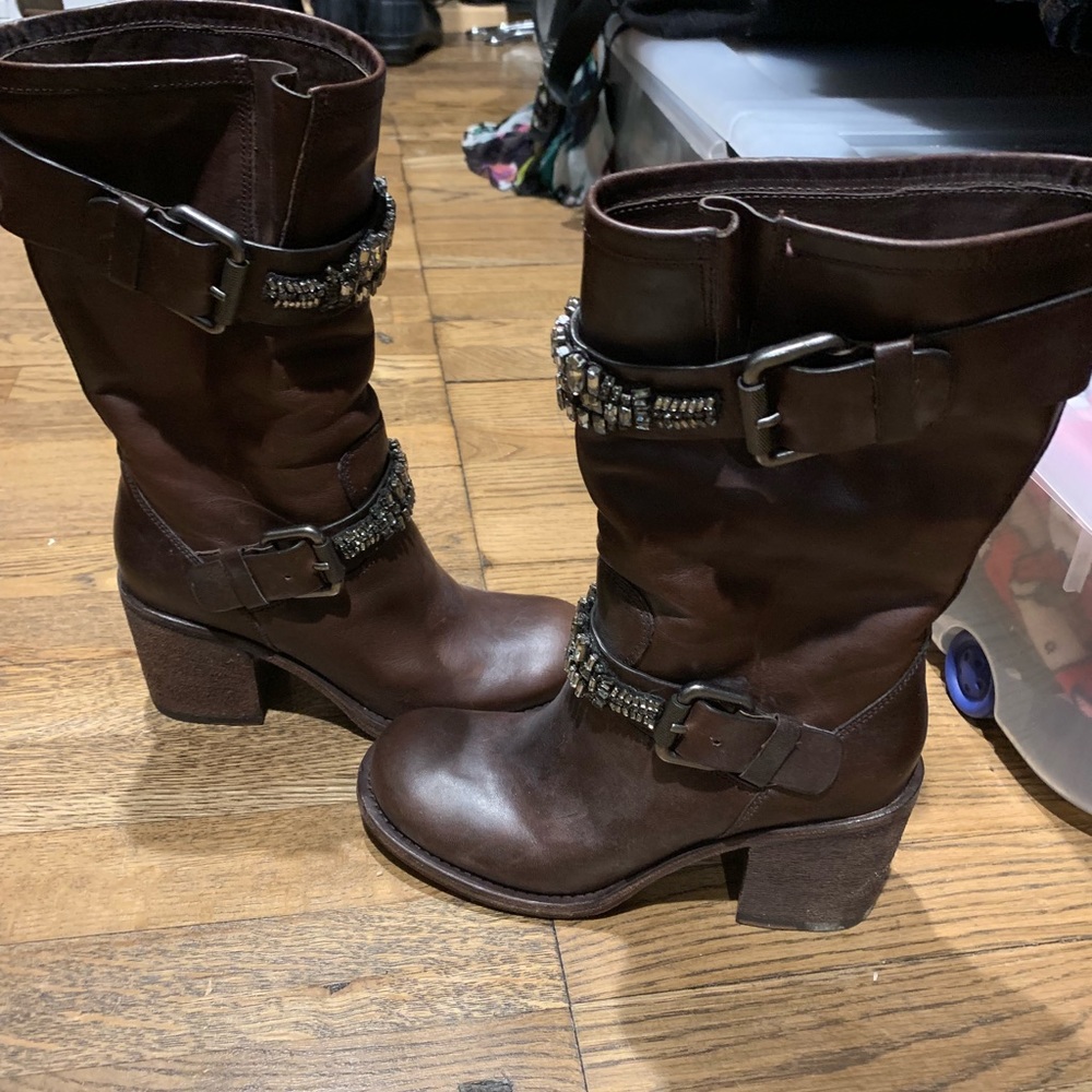 Vera Wang mid calf boots